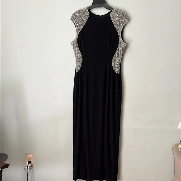 Xscape | Dresses | Xscape Petite Rhinestonetrim Illusion Gown | Poshmark